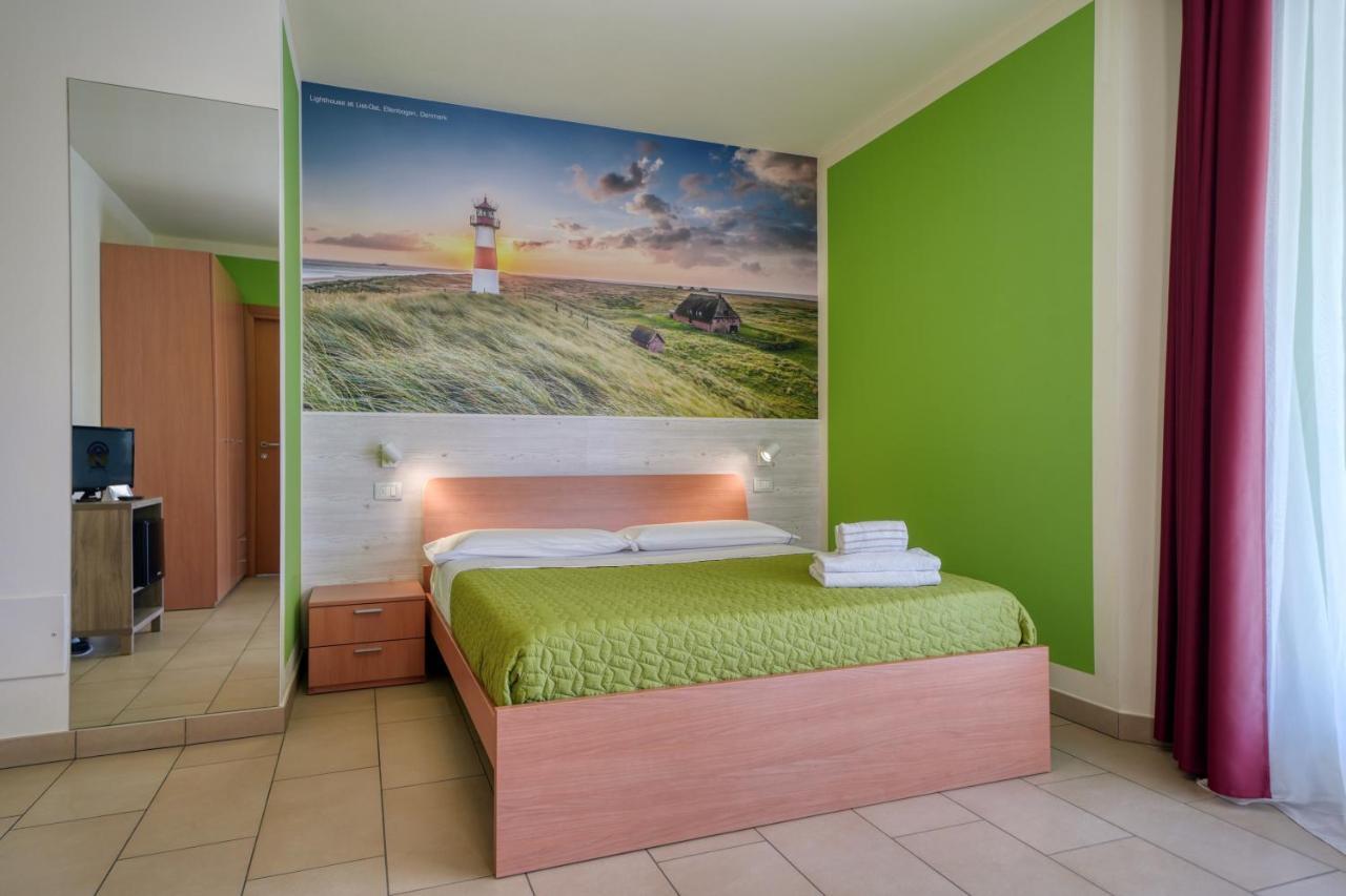 The Lighthouse Rooms Lazise Exterior foto
