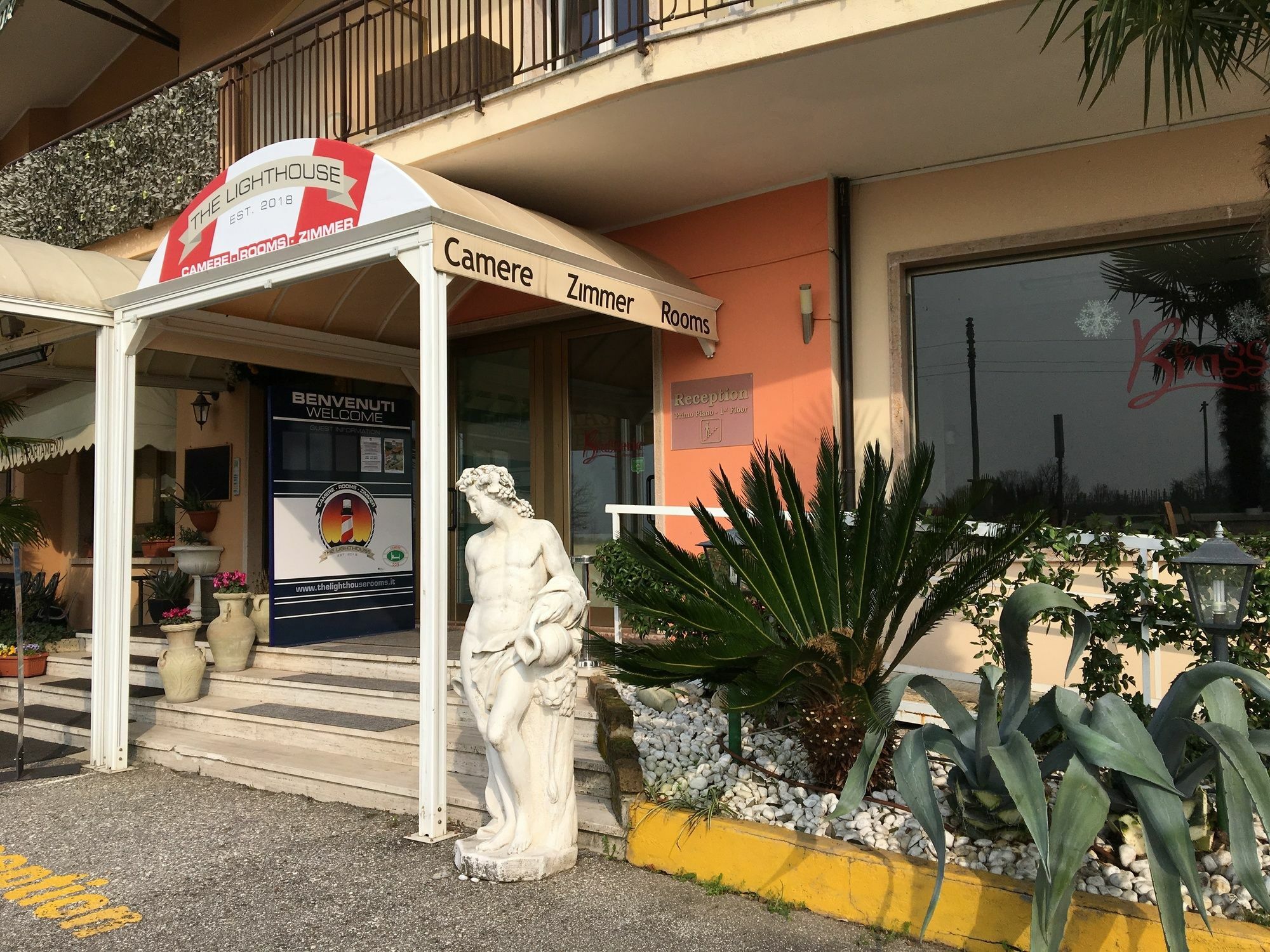The Lighthouse Rooms Lazise Exterior foto